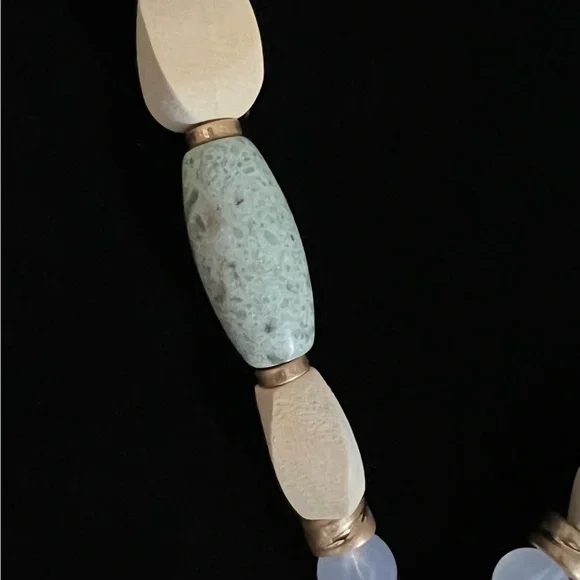 Gold and Cream Beaded Necklace with Distinctive Pendant - Picture 9 of 13